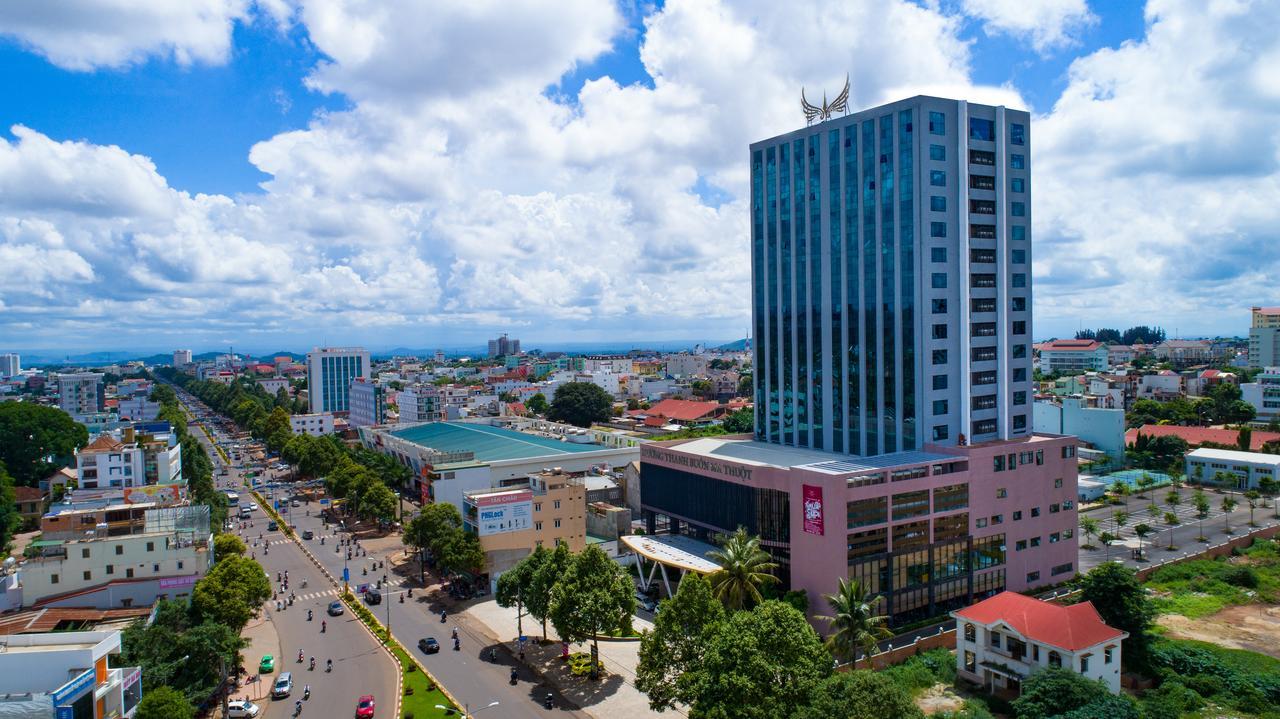 Muong Thanh Luxury Buon Ma Thuot Hotel Exterior photo